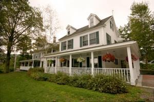 Hotel STOWE INN & TAVERN