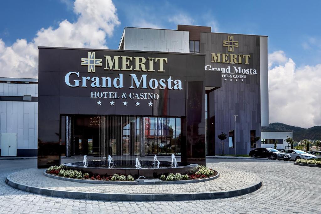 MERIT GRAND MOSTA SPA HOTEL &