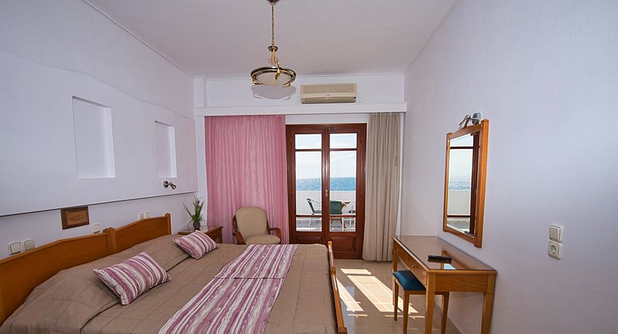 Irini's Rooms Fteoura