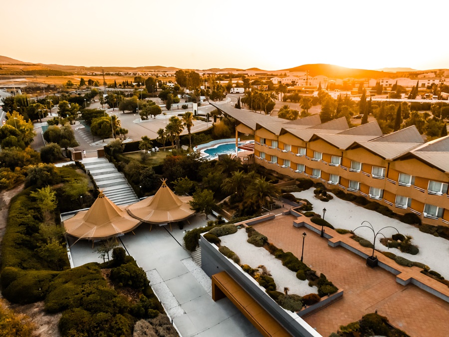 HO CIUDAD DE JAEN  - Hotel cerca del Nuevo Estadio La Victoria