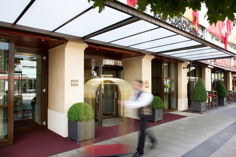 ROYAL MANOTEL GENEVA