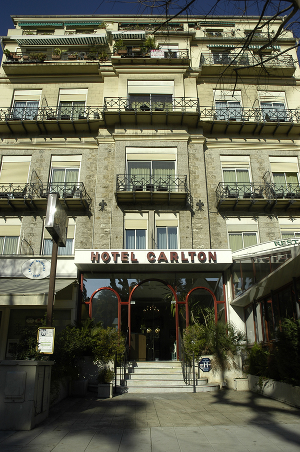 CARLTON