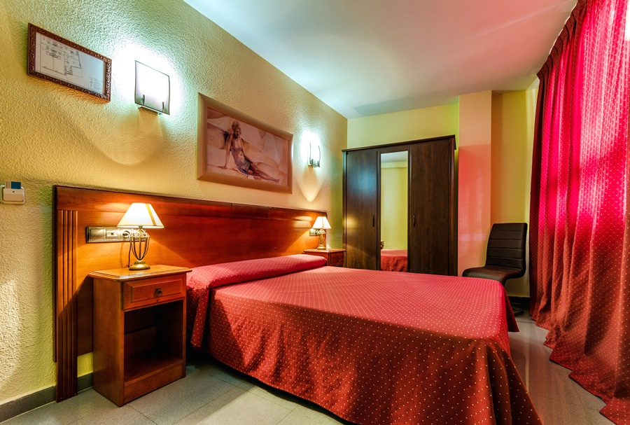 HOTEL VALDEMORO