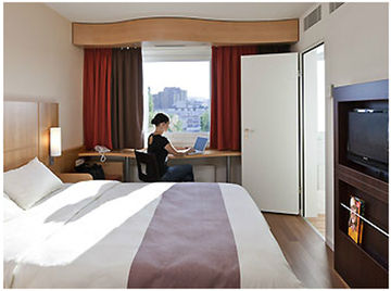 IBIS ZURICH CITY WEST
