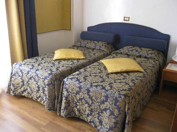 GUEST HOUSE PIAZZA DI SPAGNA V