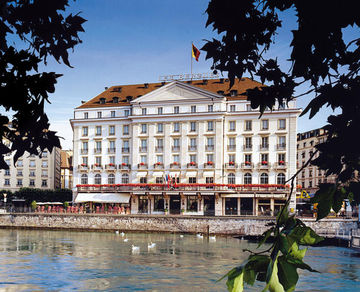 FOUR SEASONS DES BERGUES