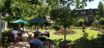 CHATEAU ON THE PARK, DOUBLETRE
