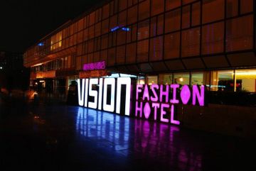 VISION FASHION