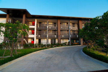 I TARA RESORT  AND  SPA
