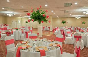 Holiday Inn Hotel & Suites Boston - Peabody