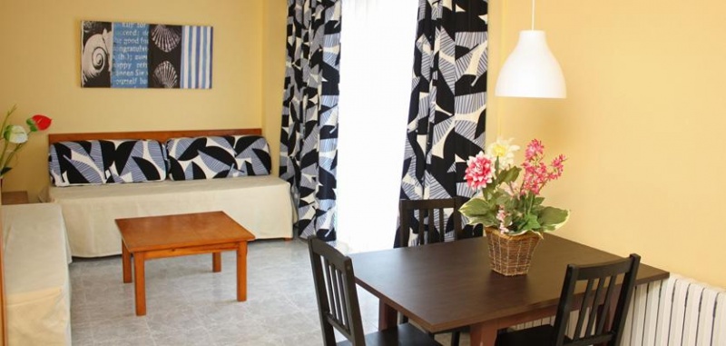 SOL LUNAMAR APTS.