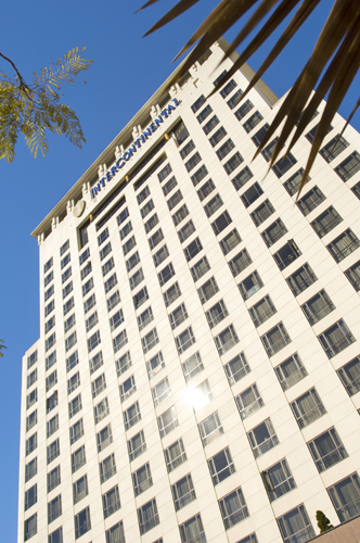 hotel-img