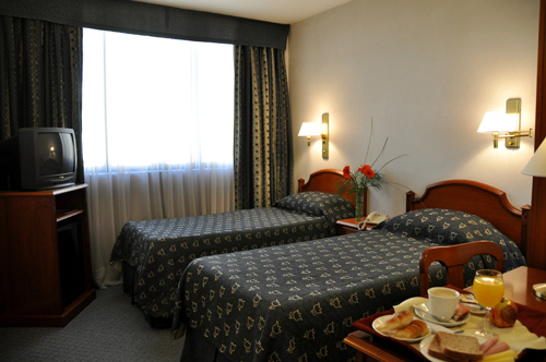 hotel-img