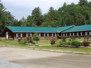 NORTHERN LIGHTS LODGE
