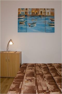 HYDEPARK HOSTEL