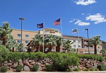 COURTYARD ST. GEORGE