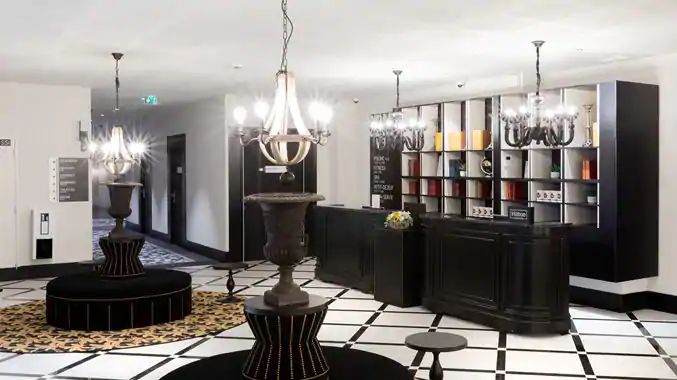 DOUBLETREE BY HILTON CARCASSONNE