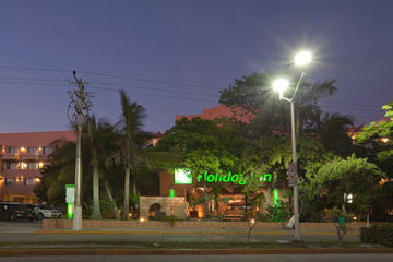 HOLIDAY INN CD. DEL CARMEN