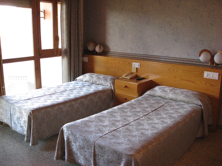 HOTEL LA GLORIETA - pirineo catalan