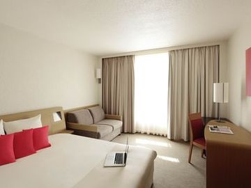 HÔTEL NOVOTEL SAINT AVOLD