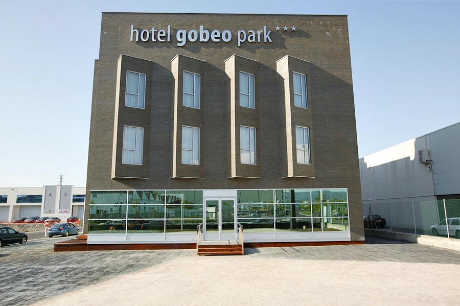 GOBEO PARK - Hotel cerca del Aeropuerto de Vitoria Foronda