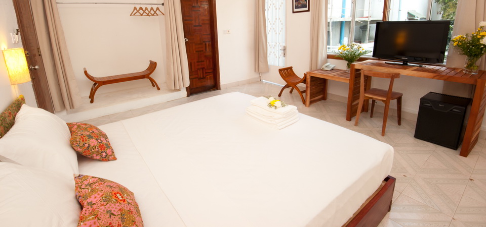 THE TEAHOUSE - PHNOM PENH