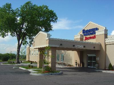 FAIRFIELD INN & SUITES BELLEVILLE