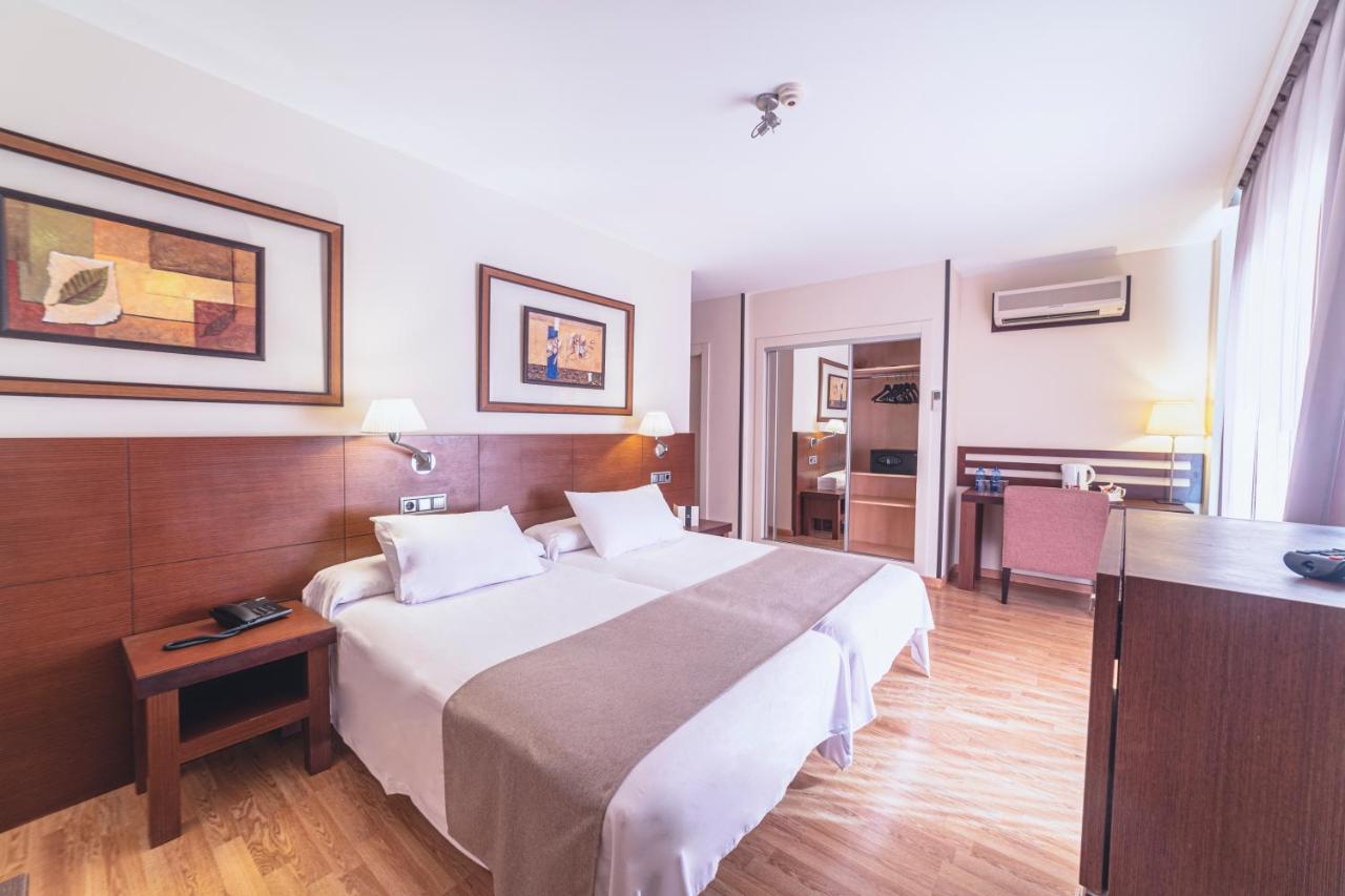 HOTEL CRISTINA