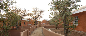 Hotel DAMARA MOPANE LODGE