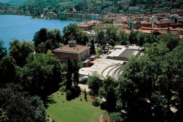INTERNATIONAL AU LAC