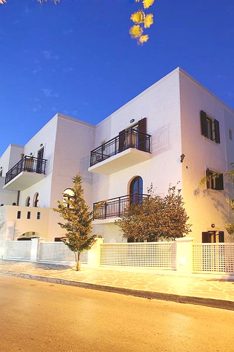 HOTEL AEOLIS