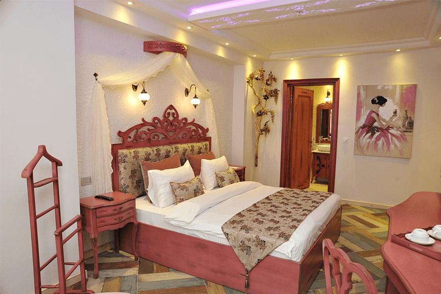 AYNA HOTEL