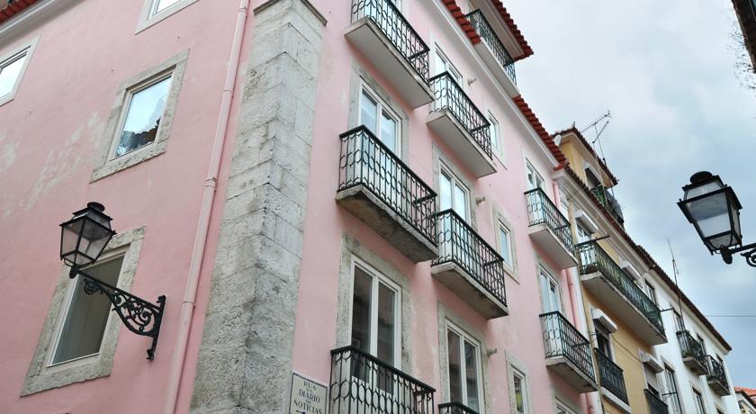 HELLO LISBON BAIRRO ALTO APARTMENTS