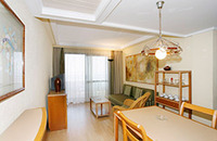 LES DUNES SUITES APARTMENTS