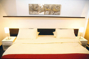 SKY SUITES