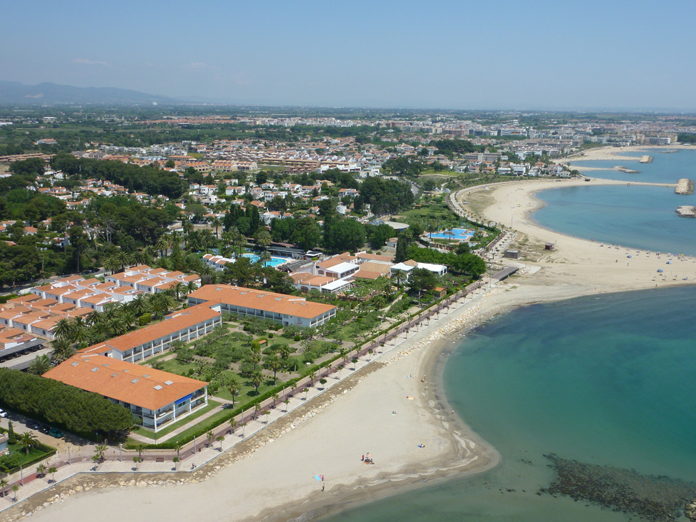 VILLAS EL DORADO PLAYA - Hotel cerca del Golf Par 3 Cambrils