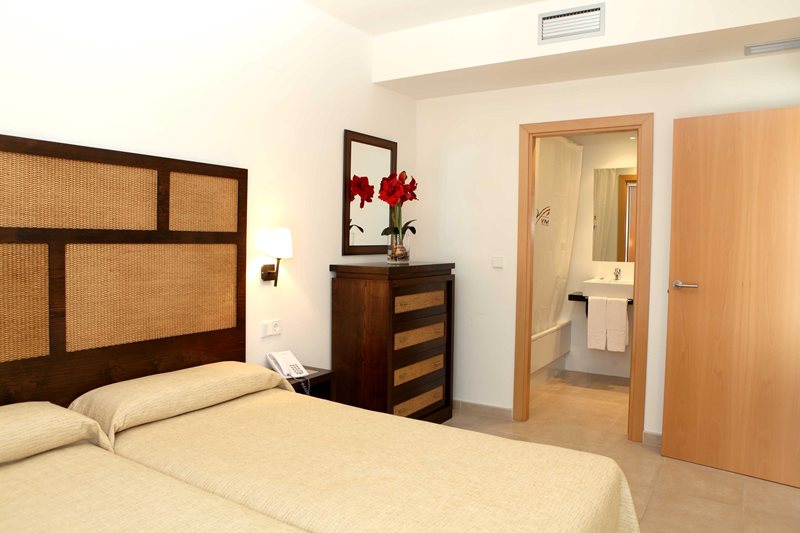 APARTAHOTEL AIRBEACH ISLANTILLA