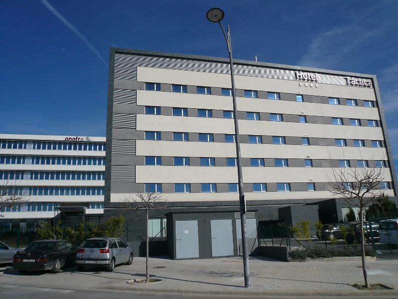AZZ Valencia T?ctica Hotel