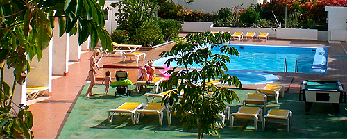 EÓ HOTELS LAS ROSAS