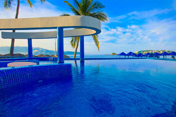 KRYSTAL BEACH ACAPULCO