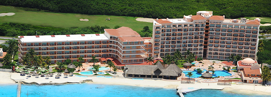 EL COZUMELEÑO BEACH RESORT