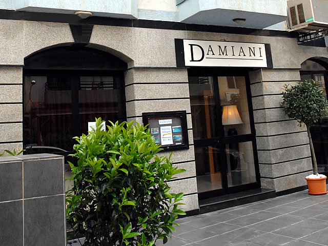 DAMIANI