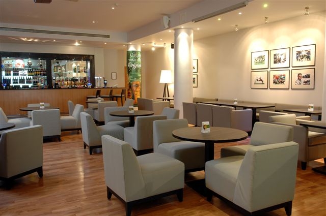 HOLIDAY INN CORSTORPHINE ROAD