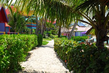 Hotel COMPASS POINT BEACH