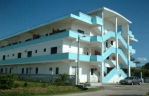 BACHELOR INN