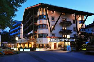 ALPENHOTEL FALL IN LOVE