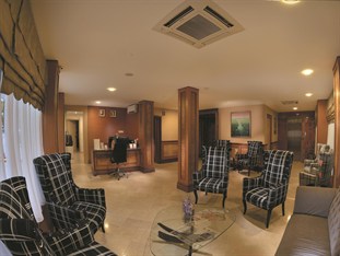 THE CAPITAL RESIDENCE SUITE