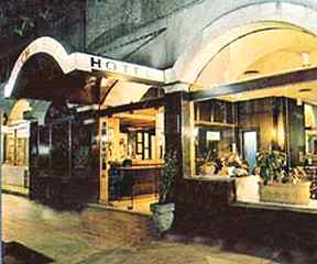 VECCHIA ROMA HOTEL