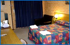 ROYAL PALMS MOTOR INN