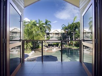 PORT DOUGLAS SANDS RESORT